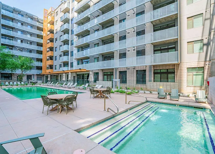 Cdt Phx Pool Gym Balcony Wd Parking Apartment Phoenix