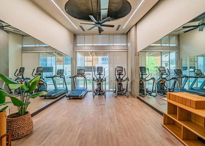 Apartment Cdt Phx Pool Gym Balcony Wd Parking Phoenix